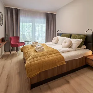 Aparthotel Symphony Square, Vratislav